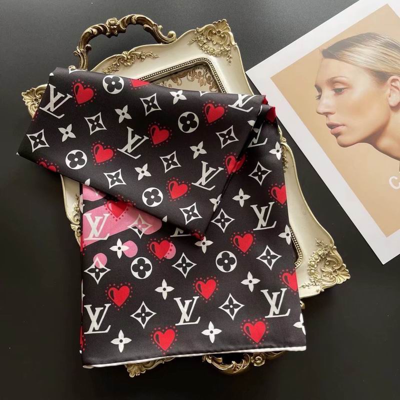 LV silk scarf 90X90cm E18 (4)